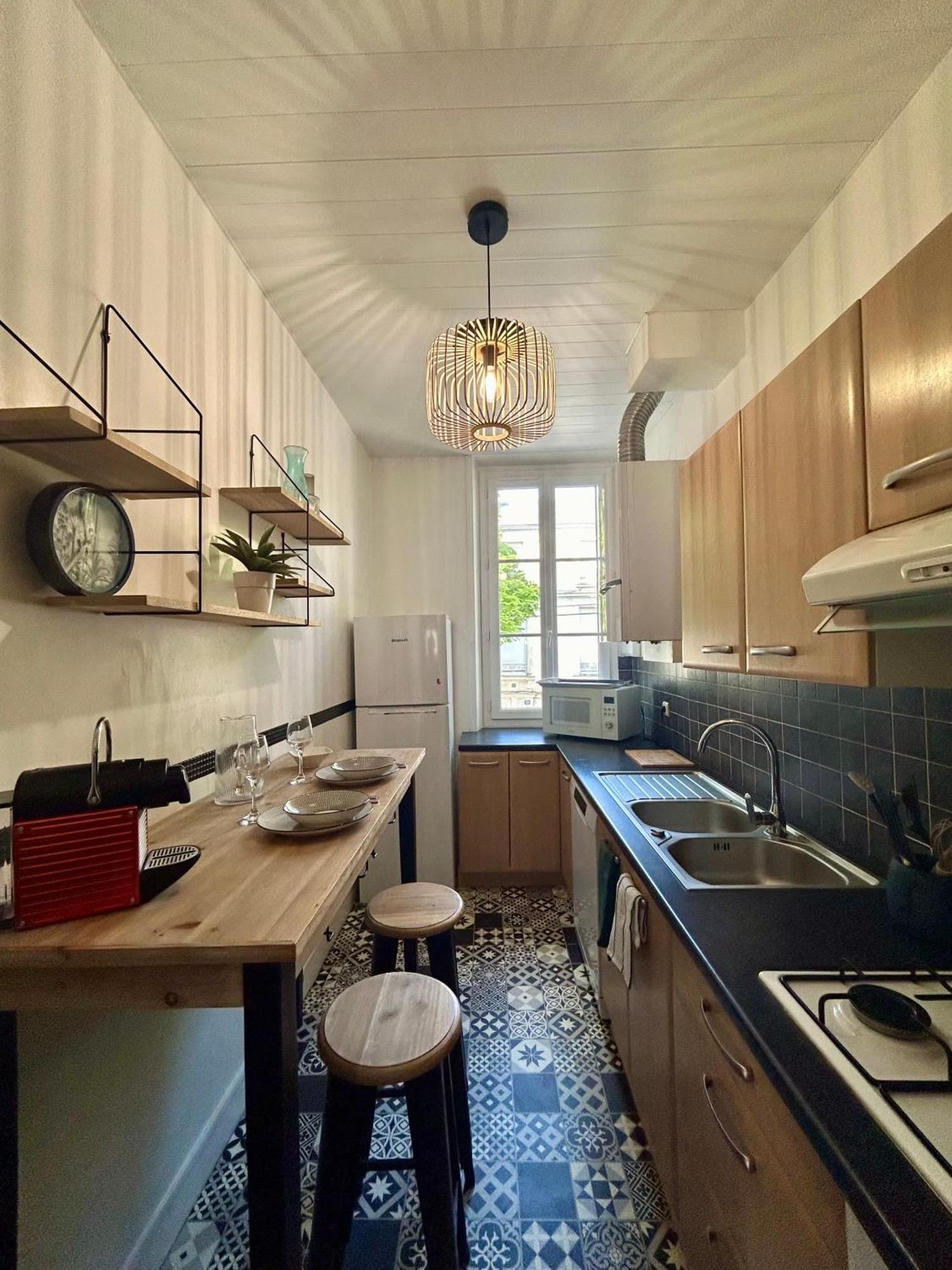 Le Botanica Bel Appartement Situe A 5 Min De La Gare D'Angers Exterior photo